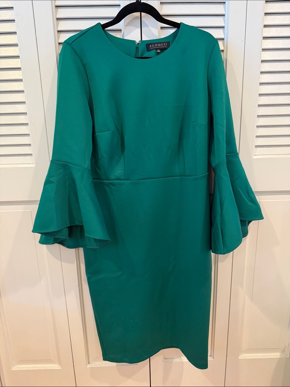 Eloquii Women’s Bell-Sleeve Sheath Dress - US 14 Emerald Green